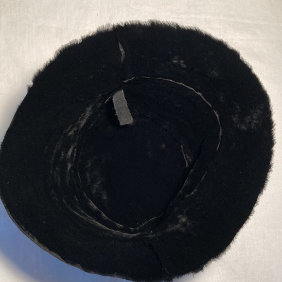 Chas Mackenzie bucket hat sheepskin leather England - Picture 5 of 14